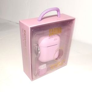 In Box Sarina AirPod Pro Case & Keychain Light Purple